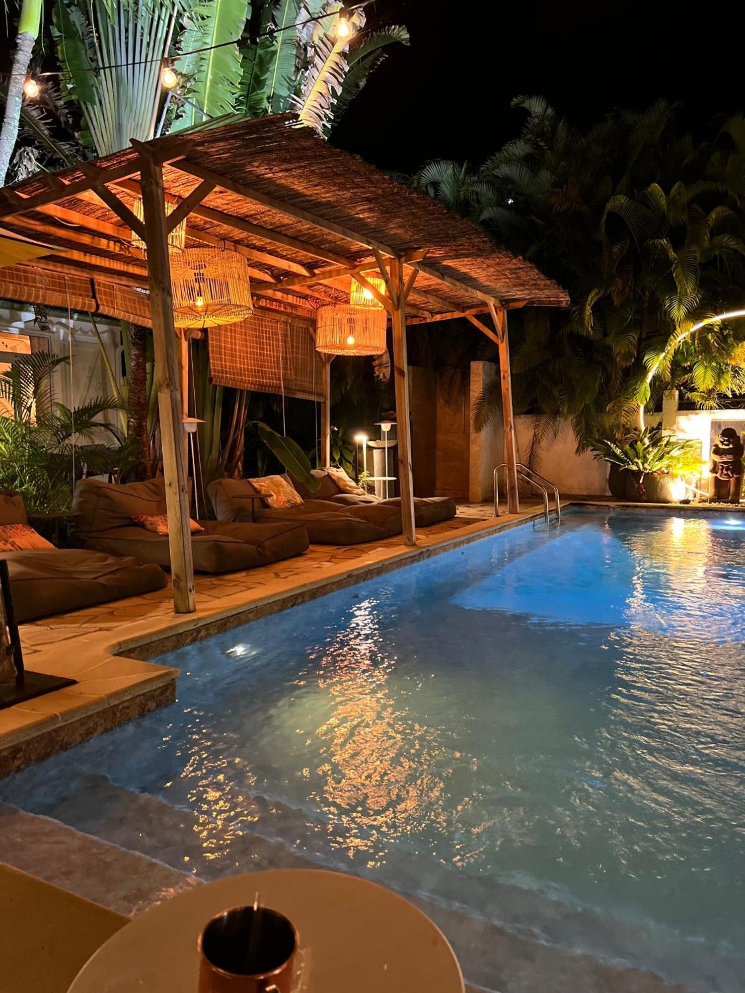 Ile Tropical Lodges Sainte-Anne  Exterior photo